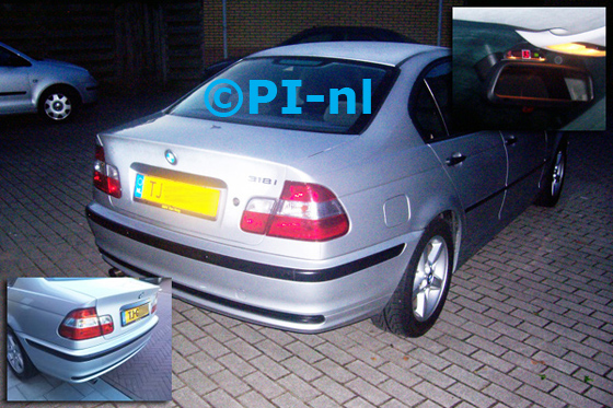 Parkeersensoren (set A 2010) ingebouwd door PI-nl in een BMW 318i (E46) uit 1998. De display werd op de binnenspiegel gemonteerd. 