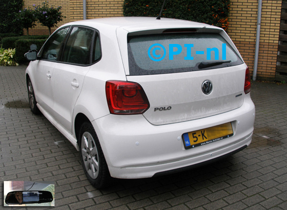 Parkeersensoren ingebouwd door PI-nl in een Volkswagen Polo Bluemotion met canbus uit 2013. De spiegeldisplay (set D 2015) is van de set met camera en sensoren.