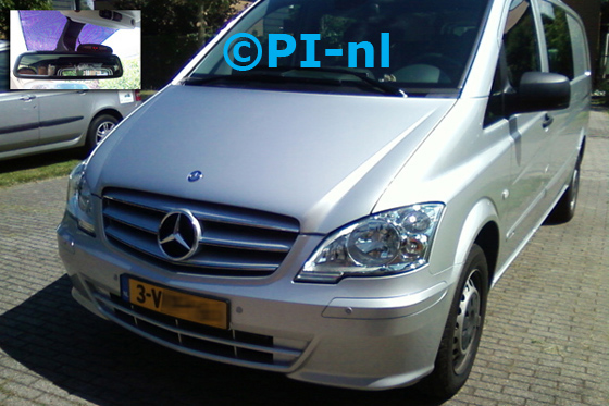 Parkeersensoren (set A 2012) ingebouwd door PI-nl in de voorbumper van een Mercedes Vito (nieuw) uit 2012. De display werd op de binnenspiegel gemonteerd.