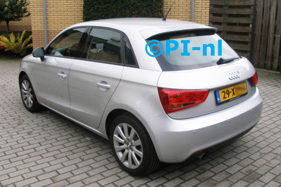 Parkeersensoren ingebouwd door PI-nl in een Audi A1 Sportback uit 2012. De display (set A 2013) werd verstopt.