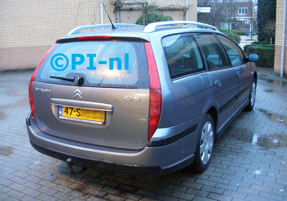 Parkeersensoren ingebouwd door PI-nl in een Citroen C5 Break uit 2006. De pieper (set E 2015) werd verstopt. De sensoren werden in de reeds aanwezige positie-uitsparingen gemonteerd.