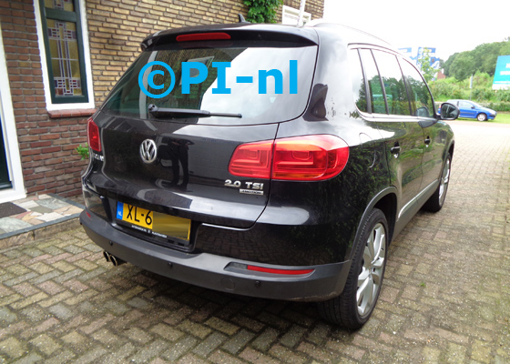 Parkeersensoren (set E 2020) ingebouwd door PI-nl in een Volkswagen Tiguan met canbus uit 2012. De pieper werd verstopt.