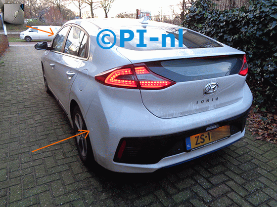 Dode Hoek Detectie Systeem (DHDS-set 2021) ingebouwd door PI-nl in een Hyundai Ioniq Hybrid uit 2017. De led-indicators werden bij de a-stijlen gemonteerd.