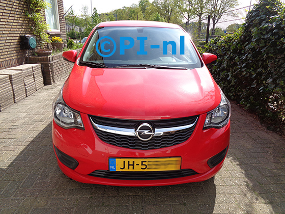 Parkeersensoren (set E 2022) ingebouwd door PI-nl in de voorbumper van een Opel Karl uit 2016. De pieper werd voorin gemonteerd. Er werden standaard rode sensoren gemonteerd.