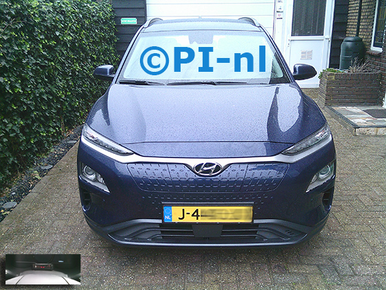 Parkeersensoren (set A 2024) ingebouwd door PI-nl in de voorbumper van een Hyundai Kona Electric uit 2020. De display werd op de stuurkolom gemonteerd.