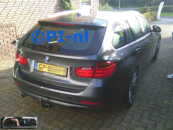 Parkeersensoren (set D 2024) ingebouwd door PI-nl in een BMW 316d Touring met canbus uit 2015. De spiegeldisplay is van de set met bumpercamera en sensoren.