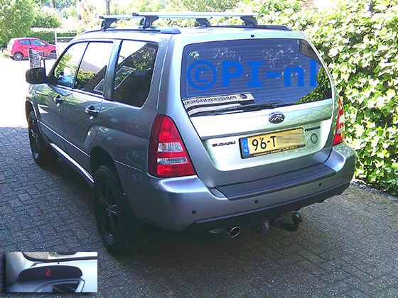 Parkeersensoren (set A 2025) ingebouwd door PI-nl in een Subaru Forester uit 2007. De display werd linksvoor bij de a-stijl gemonteerd. Een kapotte set van een ander merk werd vervangen door een set van PI-nl.