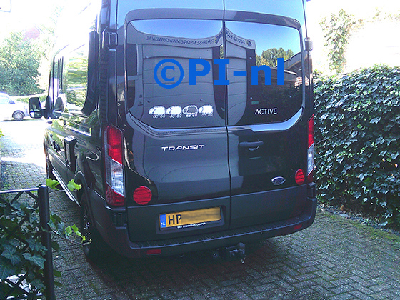 Parkeersensoren (set E 2025) ingebouwd door PI-nl in een Ford Transit Bürstner Lineo camperbus met canbus uit 2025. De pieper werd achterin gemonteerd.